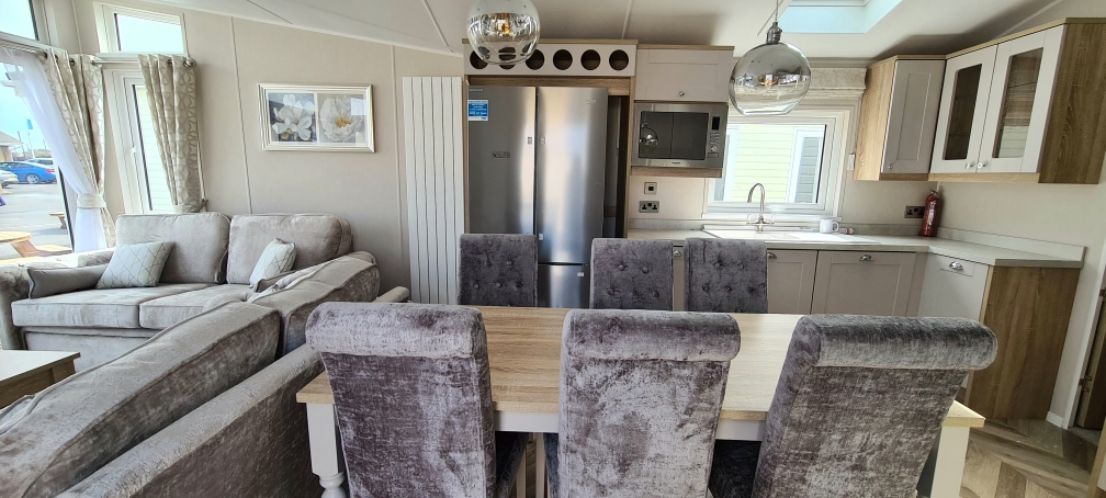 Holiday Homes For Sale At Seal Bay Resort - Willerby Vogue Classic - Dining Area