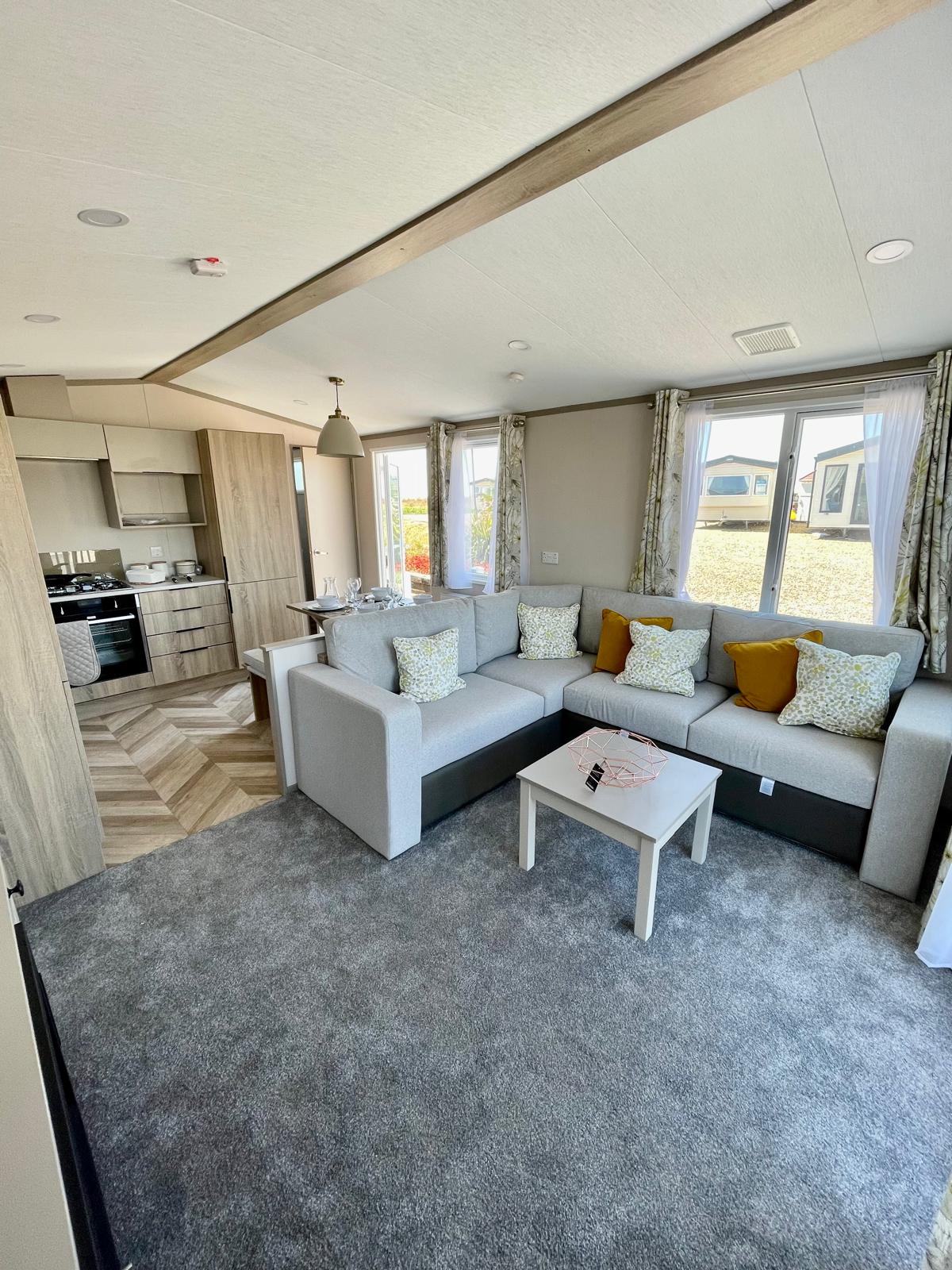 property gallery image 1